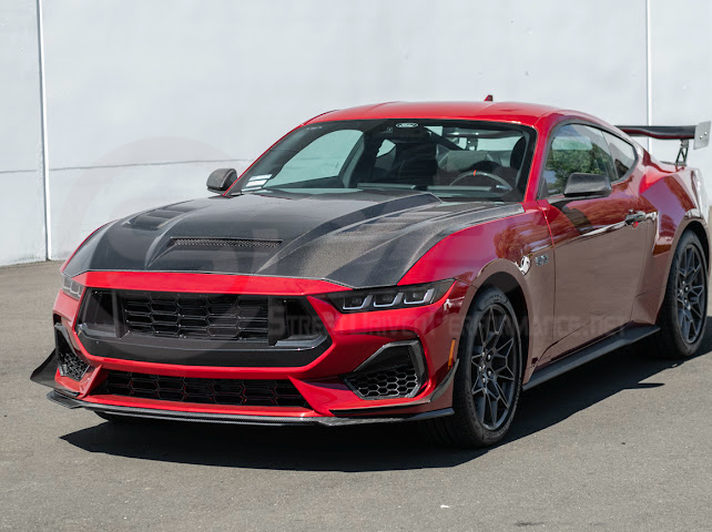 2024-Up Ford Mustang S650 | Terminator Style CARBON FIBER Front Vented Hood